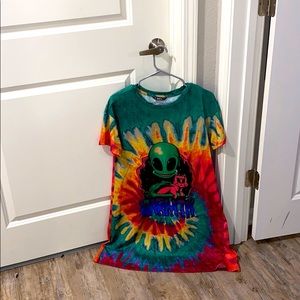 UNISEX Oversized SHEIN Alien ‘Warmth’ Tee SIZE: M